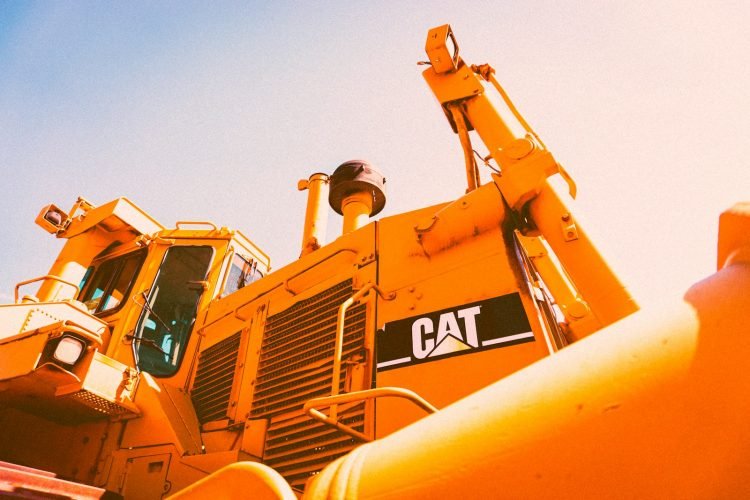 Essential Preventive Maintenance Tips for Caterpillar and Komatsu Machines